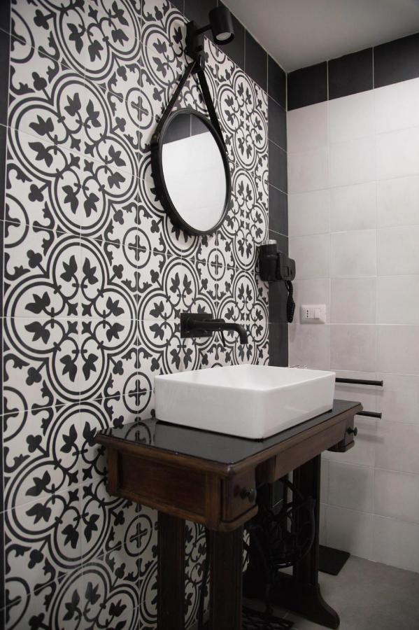 Bottega Orafa Guest House Naples Extérieur photo